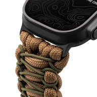 Bracelet en paracorde beige et kaki tressé, ultra résistant, pour Apple Watch, modèle Bakari ajustable.
