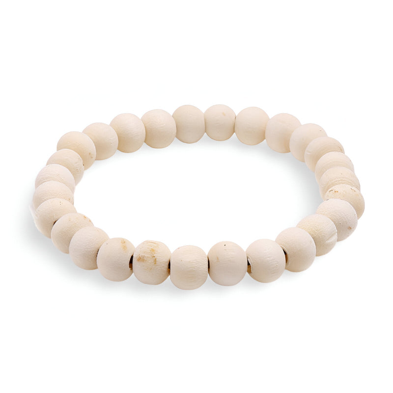 Bracelet mixte en perles de bois naturel clair, finition lisse et ronde.