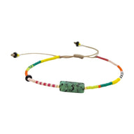Bracelet ajustable en perles miyuki multicolores avec pierre naturelle turquoise verte centrale.