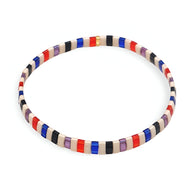 Bracelet fin en perles multicolores rouge, bleu, beige et noir, motif rayé pour femme.