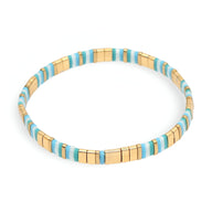 Bracelet pour femme en perles carrées bleu clair et or de style japonais, modèle Yukari.