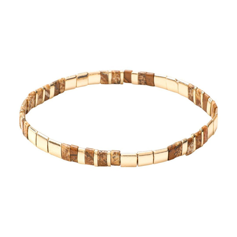 Bracelet souple à enfiler en perles dorées et marron clair, finition lisse et brillante, modèle Wakana.