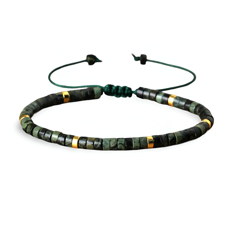 Bracelet mixte en perles heishi jaspe kambaba vert foncé avec détails dorés et cordon réglable.