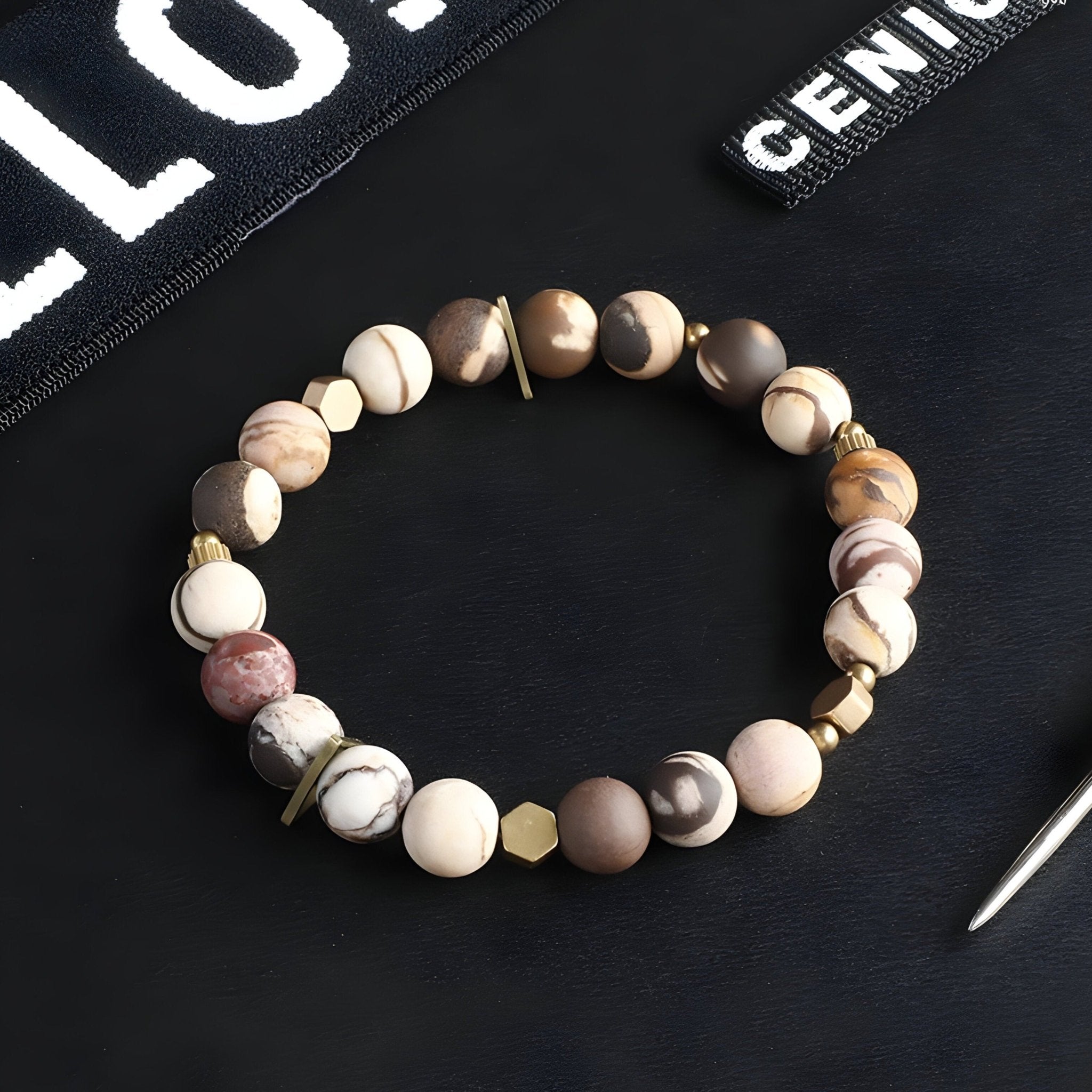 Bracelet en pierre naturelles, coloré et impactant, mixte, modèle Suvad - La Boutique du Bracelet