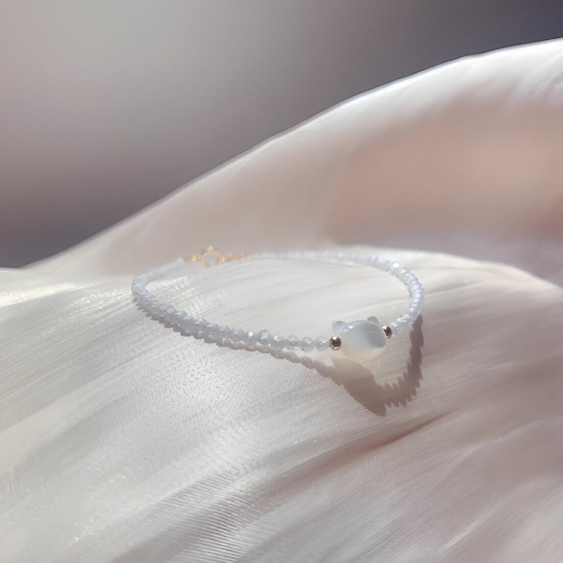 Bracelet en pierres de cristal, tête de chat, pour femme, modèle Karla - La Boutique du Bracelet