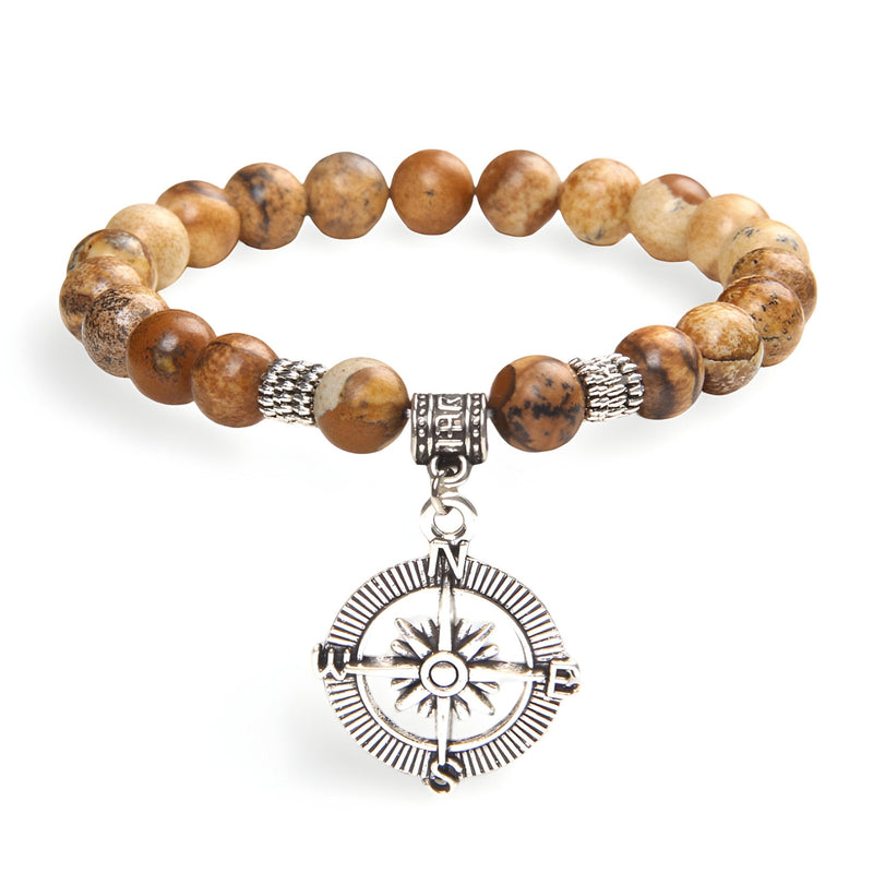 Bracelet homme en pierres naturelles marron avec charm boussole argenté detailed.