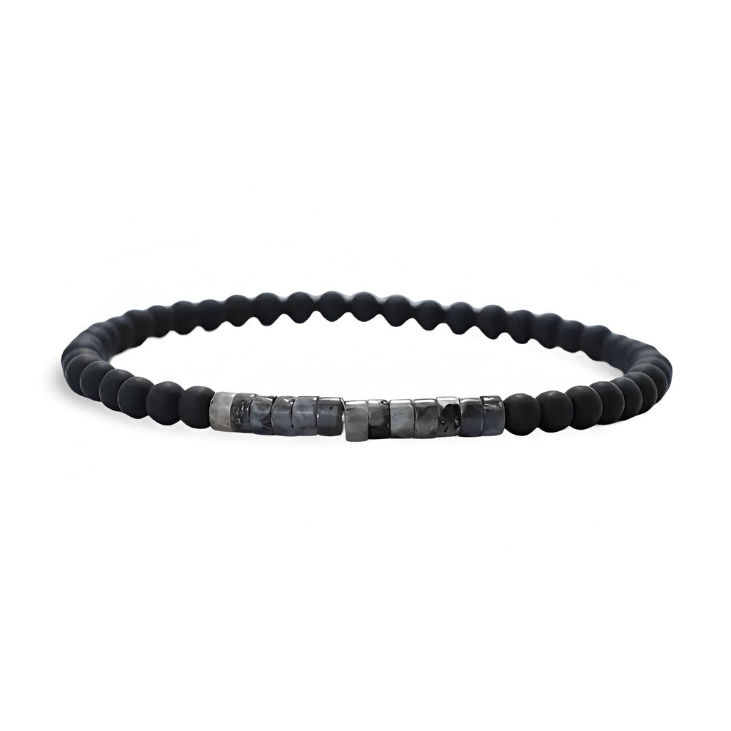 Bracelet fin pour homme en pierres naturelles noires mates et nacrées, style minimaliste.