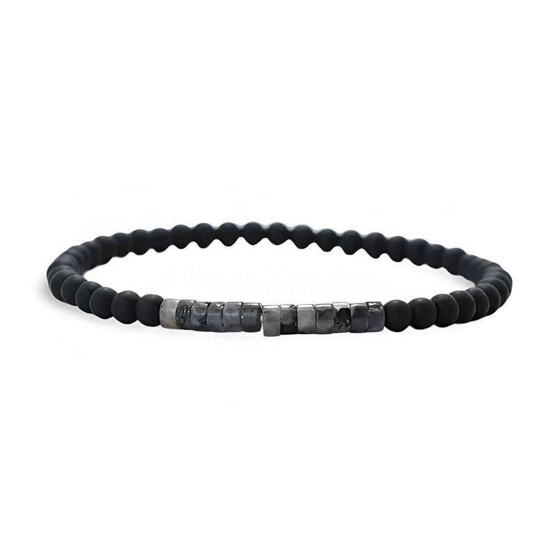 Bracelet fin pour homme en pierres naturelles noires mates et nacrées, style minimaliste.