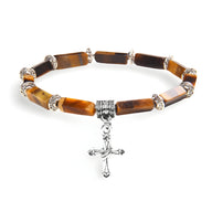 Bracelet homme en pierres naturelles œil de tigre rectangulaires avec charms croix argentée.