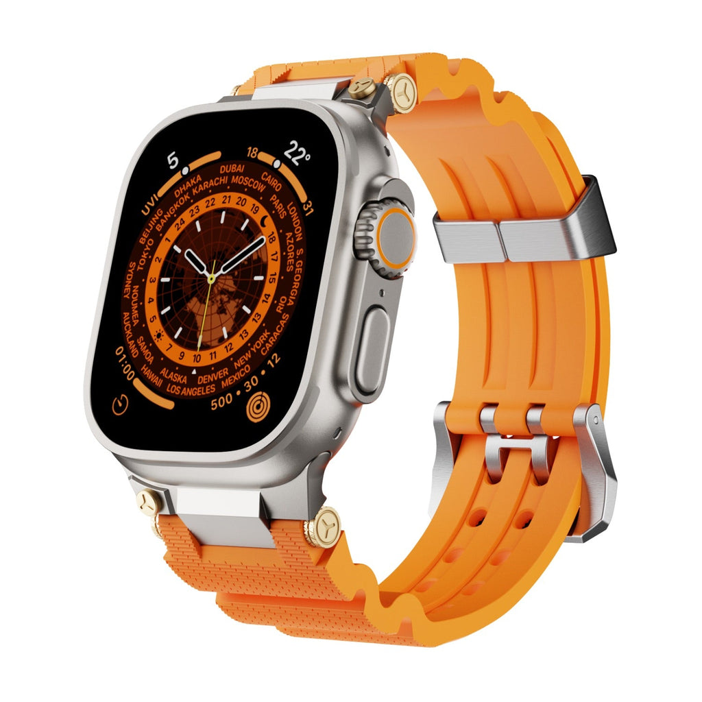 Bracelet Apple Watch en silicone orange avec détails argentés, ajustable, style technique.