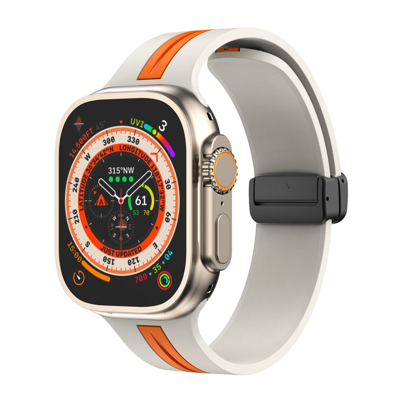 Bracelet silicone blanc avec bande orange centrale pour Apple Watch, design technique et ajustable.