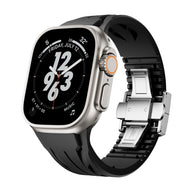 Bracelet noir en silicone pour Apple Watch avec fermeture papillon argentée ajustable, modèle Luv, taille 38-42 mm.