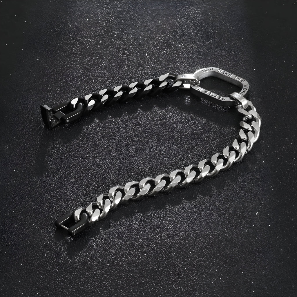 Bracelet homme bi-colore en titane argent et noir avec maille chaîne épaisse et fermoir plateau.