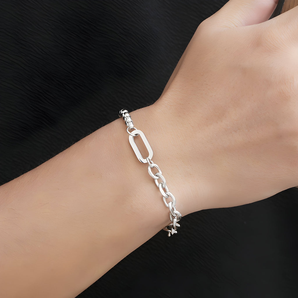 Bracelet homme en titane argenté à double maille robuste avec maillons ovales et ronds.