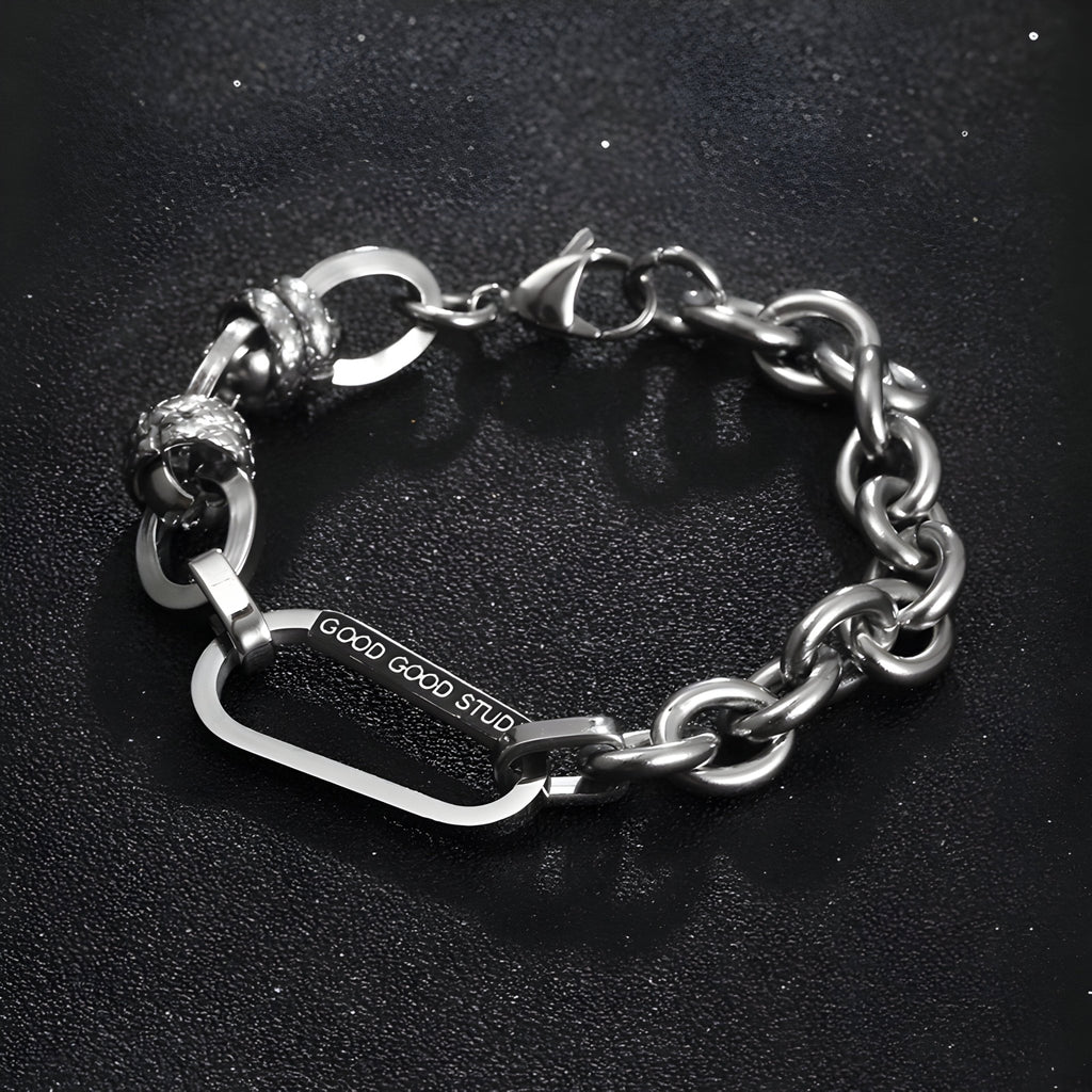 Bracelet homme en titane argenté avec maille forçat épaisse et badge gravé "GOOD GREY STLD".