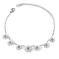 Bracelet en argent avec fleurs délicates sur chaine fine et fermoir mousqueton.