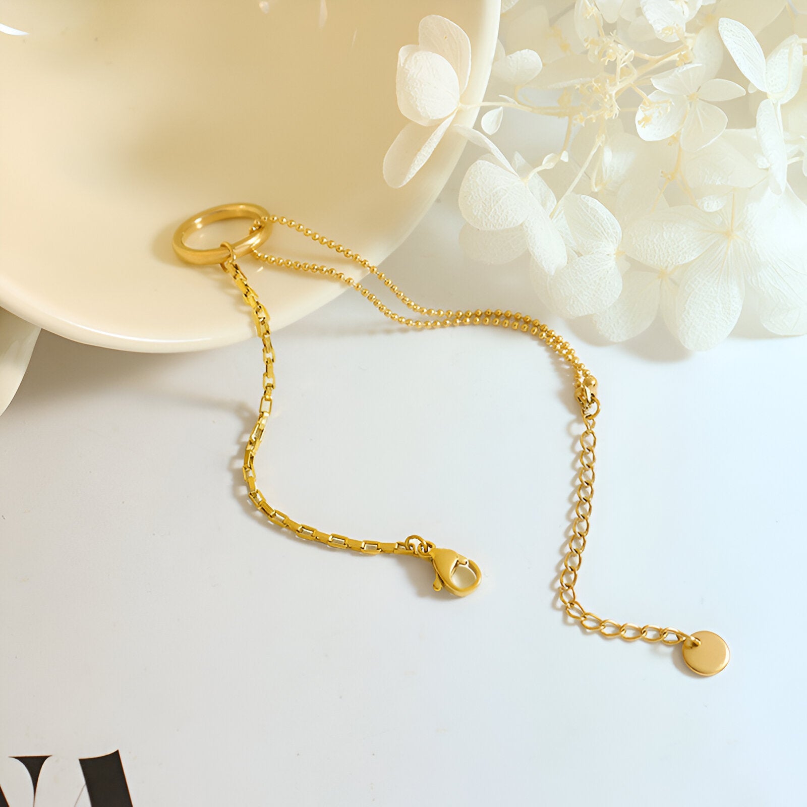 HARJJME Bracciale Nodo D'Amore Placcato Oro 14K - Regolabile, Unisex, Ipoallergenico (Argento/Oro)