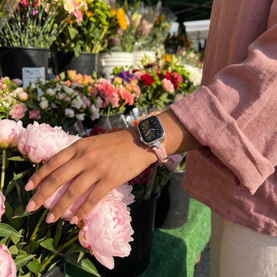 Bracciale sottile da donna, similpelle effetto coccodrillo, connettori con strass brillanti, compatibile con Apple Watch, eleganza al polso, modello Crozia