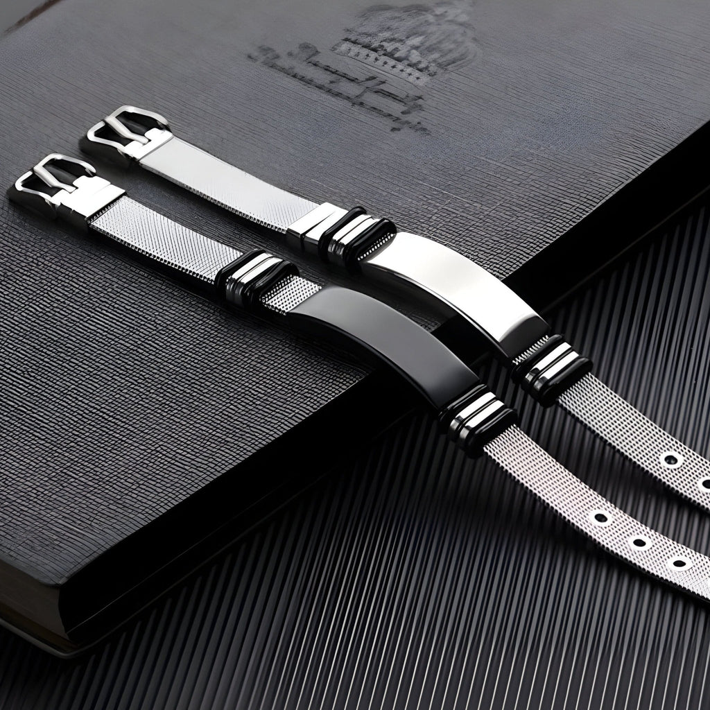 Bracelet gourmette homme acier inoxydable maille milanaise noir et argent avec plaque personnalisable.