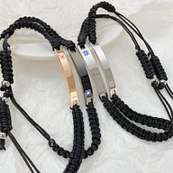 Bracelets gourmette cordon noir avec plaques métalliques argent, or rosé et zirconiums colorés, modèle mixte Emery.