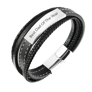 Bracelet multi-rangs en cuir noir avec gravure "Best Dad Of The Year" et fermoir métal argenté brillant.