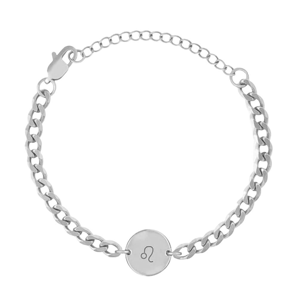 Bracelet chaîne gourmette en acier argenté avec médaille ronde gravée du symbole astrologique Lion.