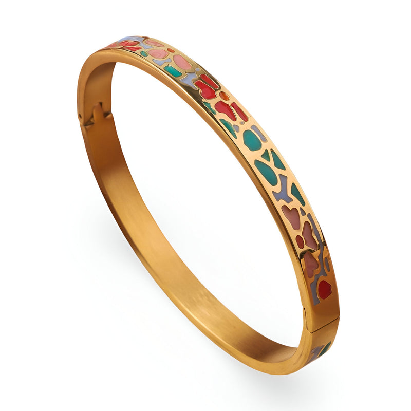 Bracelet jonc doré avec émail coloré motifs géométriques rouges, verts et bleus.