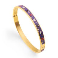 Bracelet jonc doré avec émail violet orné de motifs colorés variés pour femme.