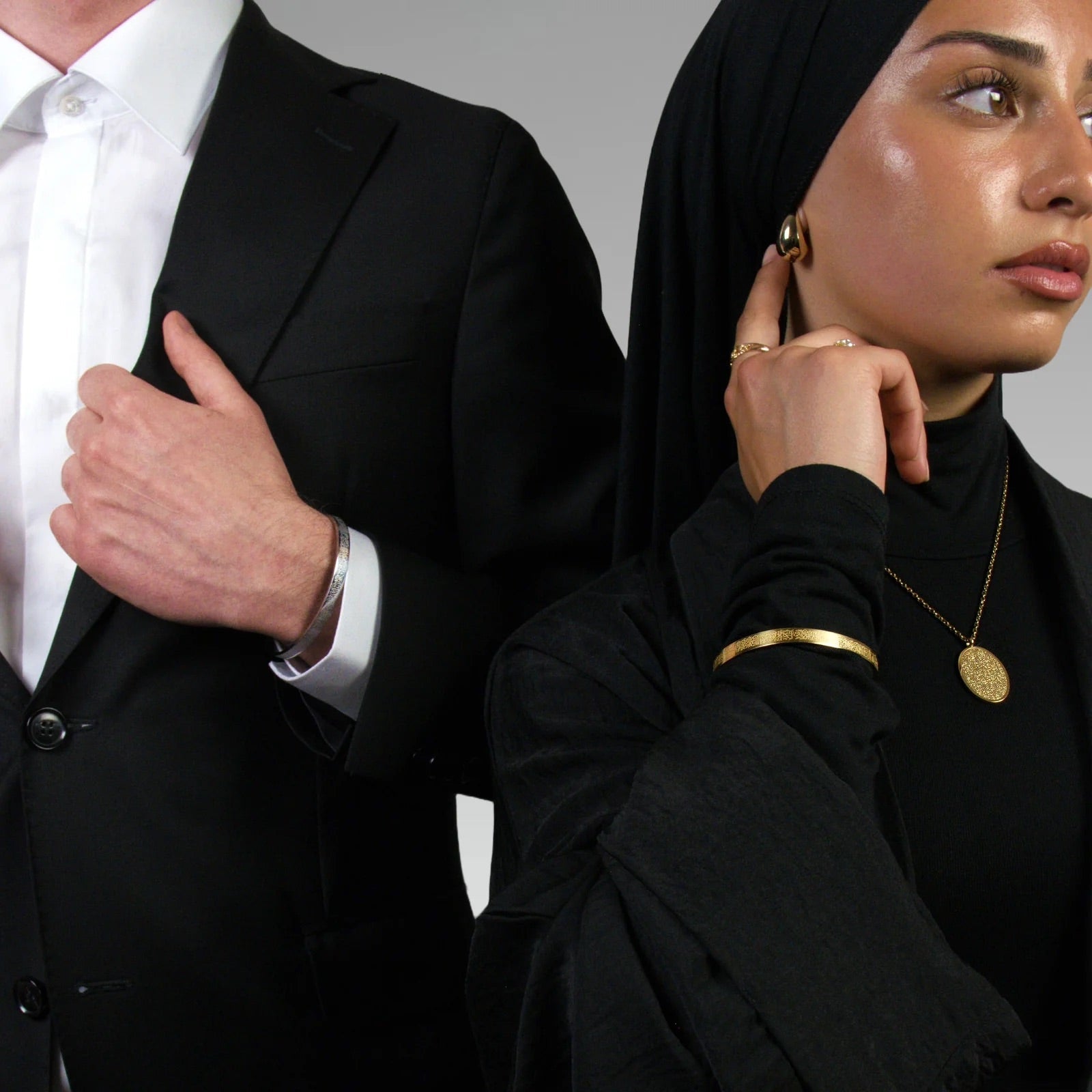 Ayat al-Kursi Armreif aus Edelstahl, graviertes religiöses Schmuckstück, spirituelles muslimisches Geschenk, Modell Najah