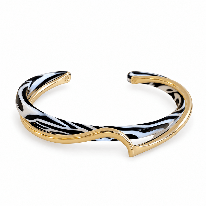 Packshot studio bracelet Valencia Style 3, vue de face sur fond blanc — 8 octobre 2026