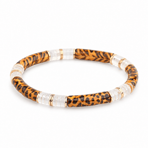 Packshot studio bracelet Yera Style 4, vue de face sur fond blanc — 8 octobre 2026