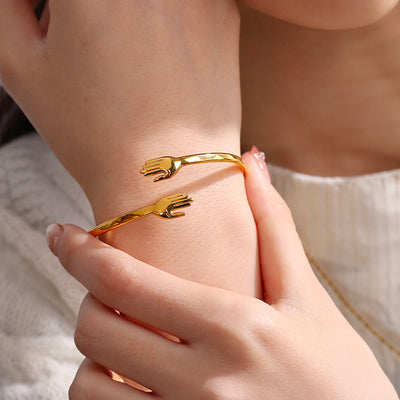 Bracelet jonc ouvert, double mains, en acier inoxydable, pour femme, modèle Zerina - La Boutique du Bracelet