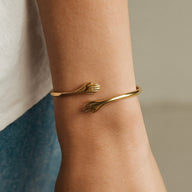 Bracelet jonc ouvert, double mains, en acier inoxydable, pour femme, modèle Zerina - La Boutique du Bracelet