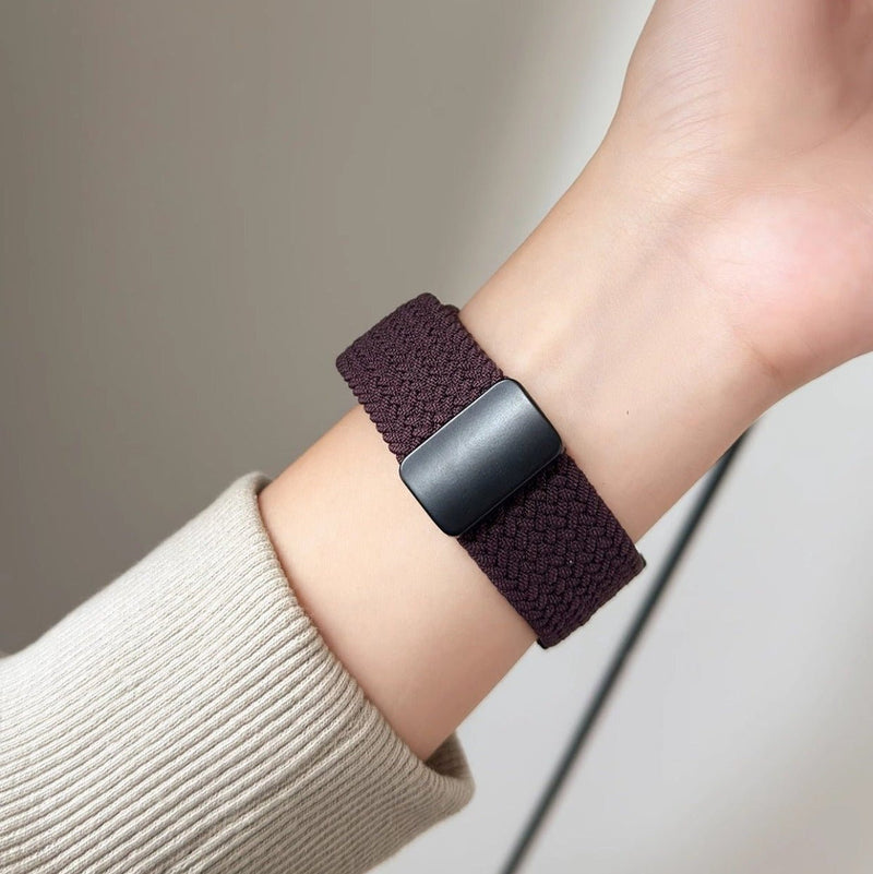 Bracelet magnétique en nylon tressé pour montre Huawei, couleur pourpre, fermoir métallique noir mat.