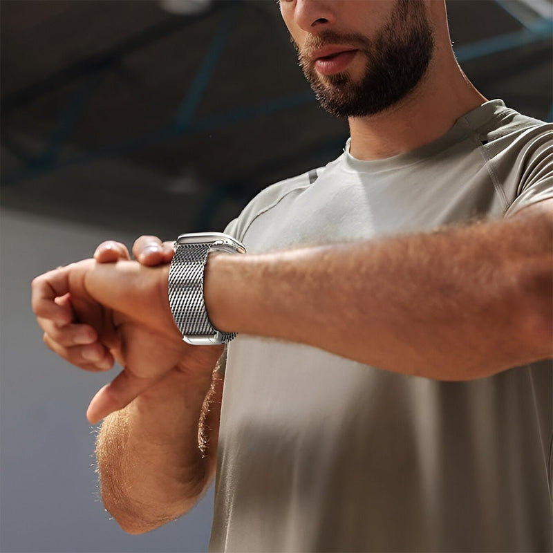 Bracelet maille milanaise acier inoxydable pour Apple Watch avec fermoir tactique, modèle Raeko