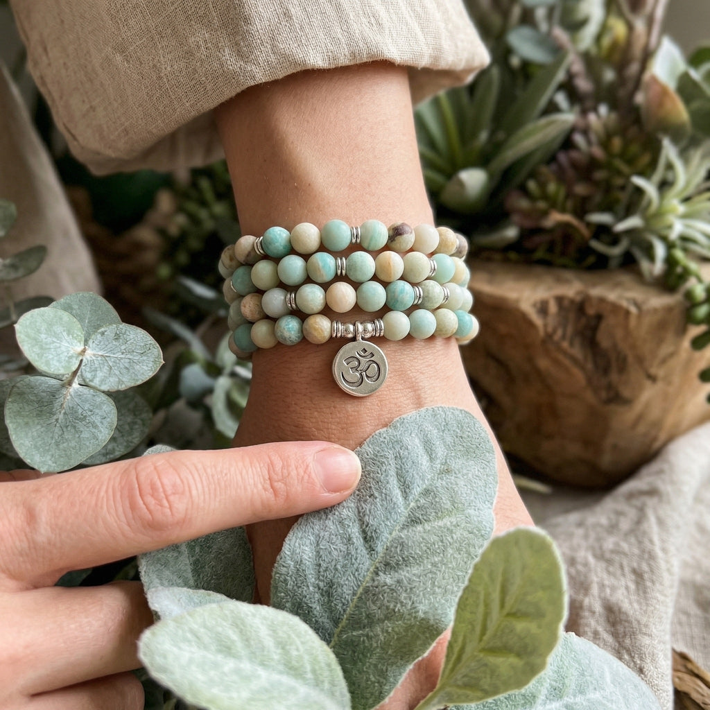 Bracelet Mâla Tibétain en Pierres Naturelles d'Amazonite, Bijou Élastique pour la Méditation, Accessoire de Poignet Apaisant, modèle Jinpa