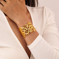 Bracelet manchette doré, design corail organique, en acier inoxydable, modèle Evania - La Boutique du Bracelet