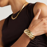 Bracelet manchette doré, vagues ondulées, en acier inoxydable, modèle Zorena - La Boutique du Bracelet