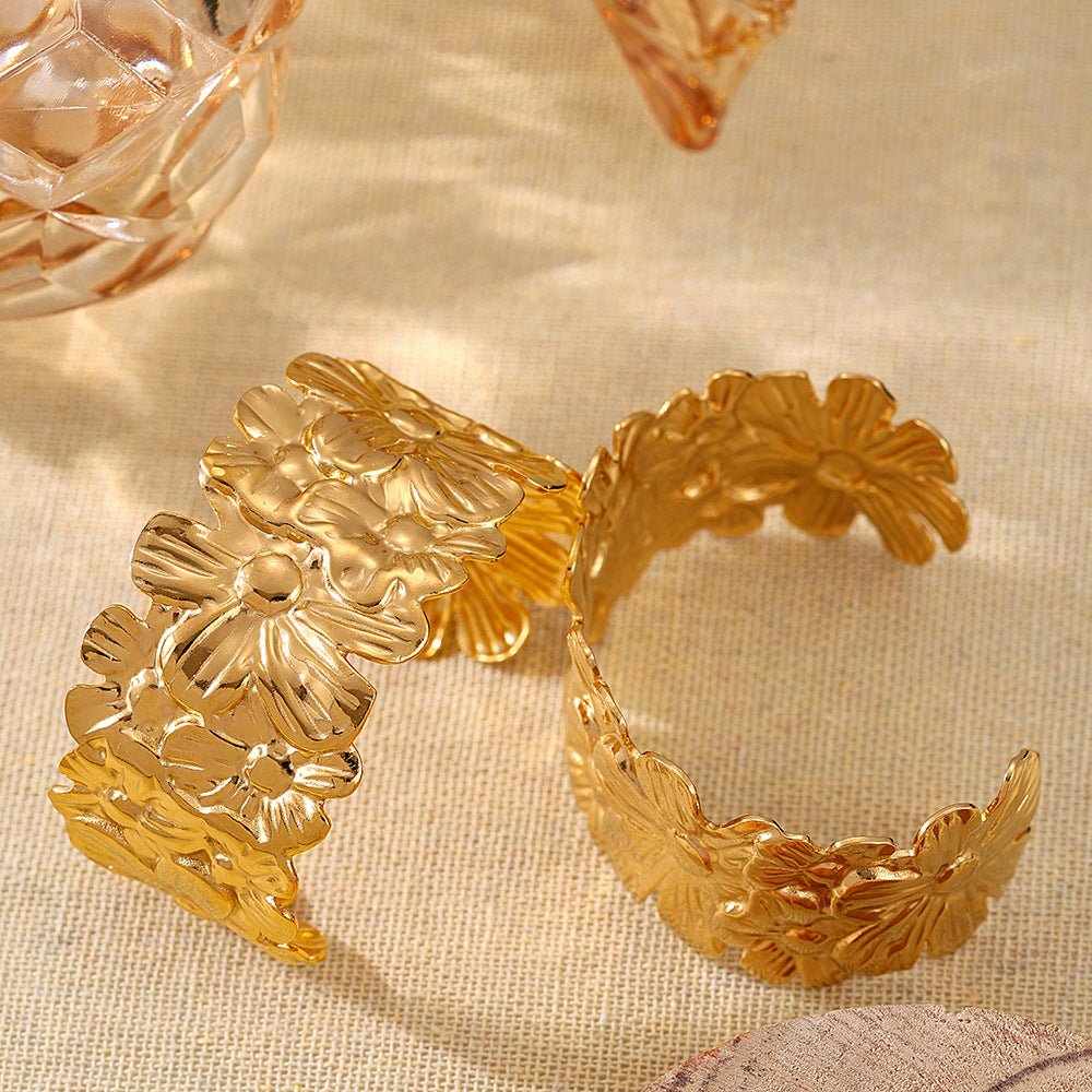 Bracelet manchette, en acier inoxydable, fleurs éclatantes, idéal été, modèle Hortense - La Boutique du Bracelet