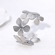 Bracelet manchette style ensoleillé, fleurs et pétales, en acier inoxydable, modèle Bina - La Boutique du Bracelet