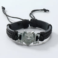Bracelet homme noir en microfibre avec tête de loup hurlant en métal argenté.