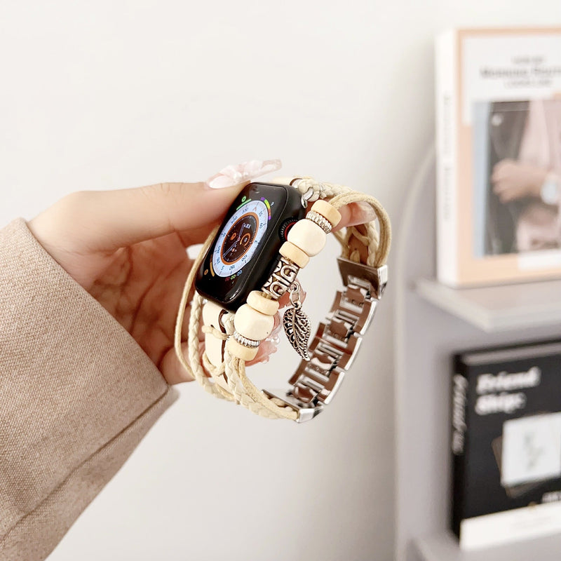 Bracelet montre Apple en simili tressé, bracelet multi rang avec bois et pendentif feuille, bracelet bohème chic pour Apple Watch, modèle Trossa