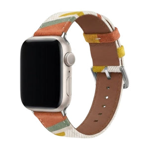 Bracelet montre Apple Watch en toile tissée multicolore avec intérieur en cuir marron doux et boucle argentée.