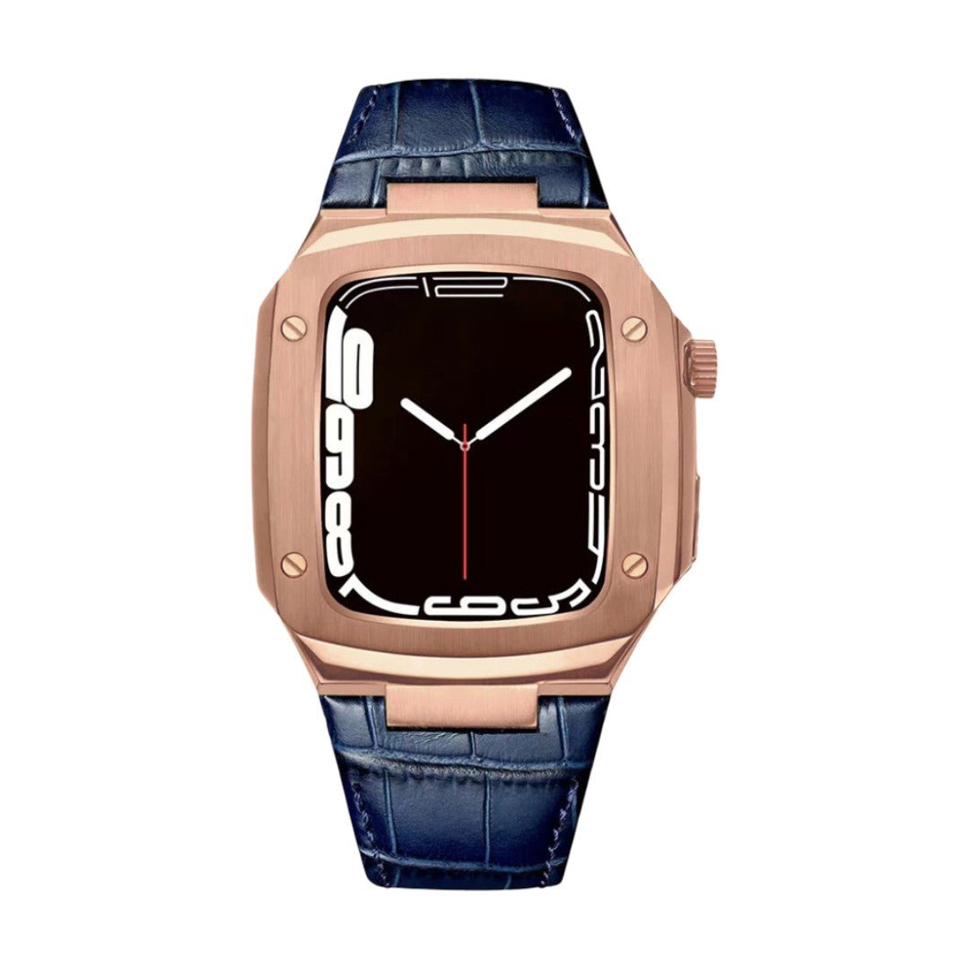 Bracelet montre cuir bleu croco avec coque intégrée en métal rose doré au design armure moderne.