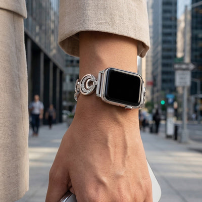 Apple Watch bracelet, circular links with moon motif set with zircons, Gipsy model