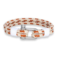 Bracelet marin en corde nautique blanche et orange, fermoir mousqueton en métal argenté, style tendance.