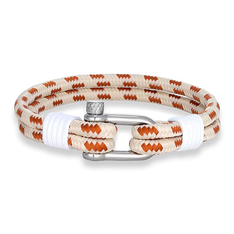 Bracelet marin en corde nautique blanche et orange, fermoir mousqueton en métal argenté, style tendance.