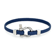 Bracelet homme bleu en cuir tressé avec mousqueton et détails en acier inoxydable.