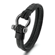 Bracelet homme noir en cuir tressé avec fermoir mousqueton en acier inoxydable.