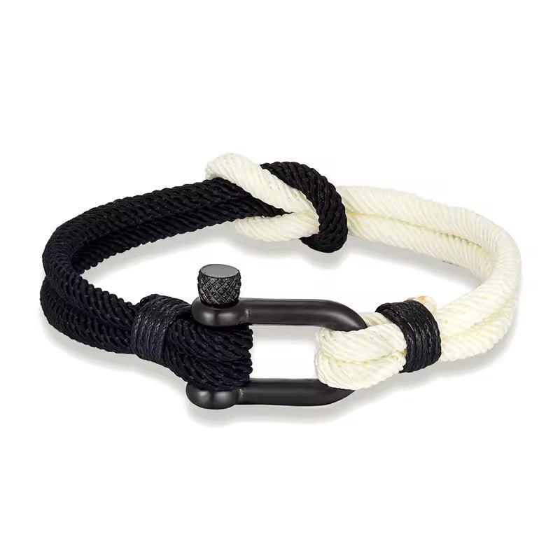 Bracelet homme en nylon noir et blanc avec fermoir manille en acier inoxydable noir mat.